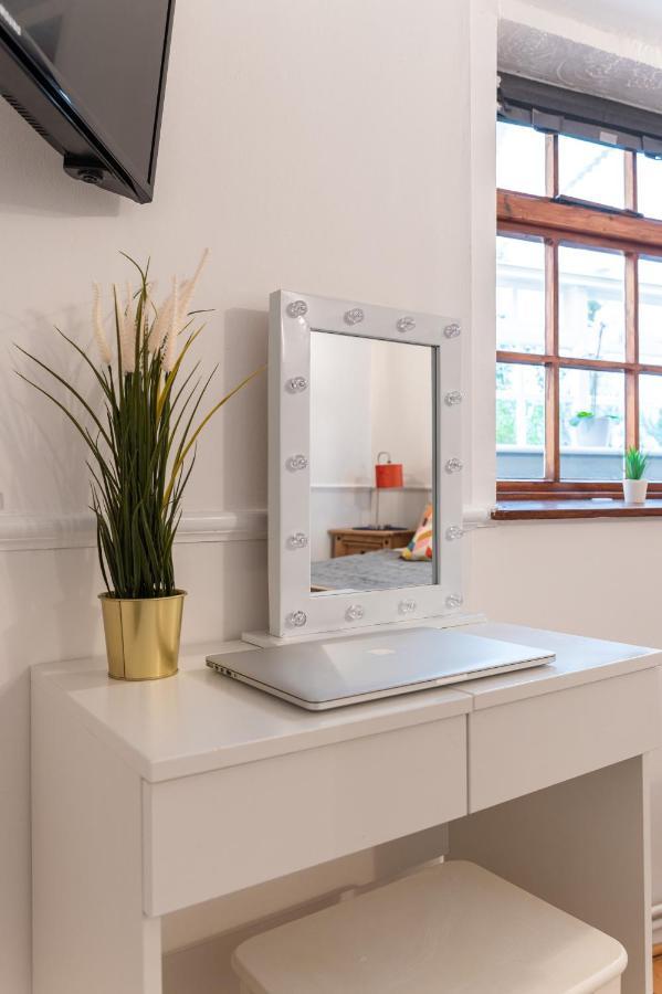 Hummingbird Maisonette By Prescott Apartments Bristol Bagian luar foto