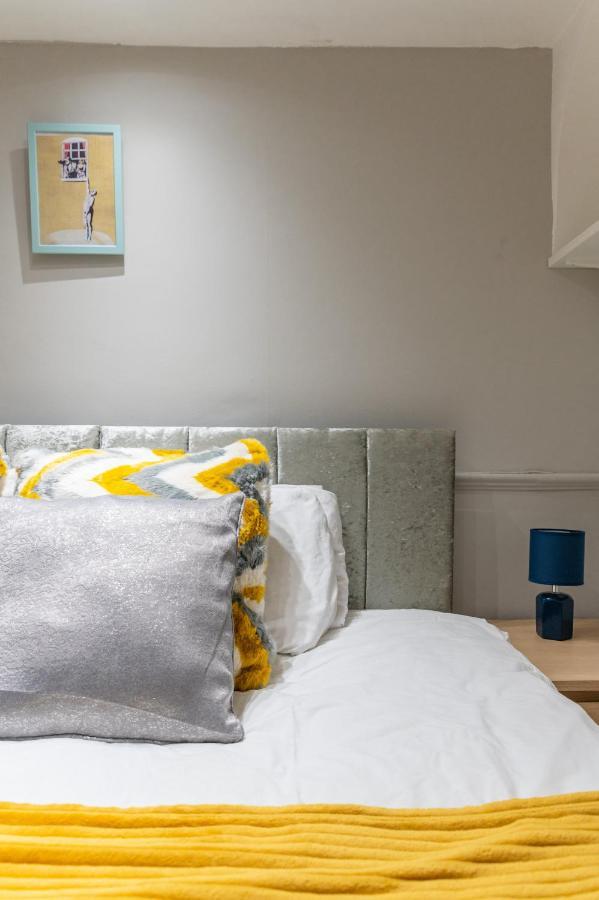 Hummingbird Maisonette By Prescott Apartments Bristol Bagian luar foto